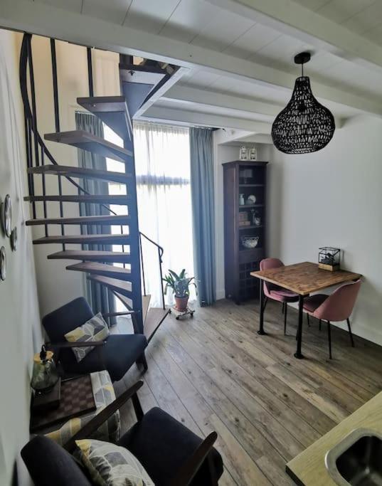 Volledig Gerenoveerde Luxe Gastsuite Met Ontbijt Vlissingen Ngoại thất bức ảnh